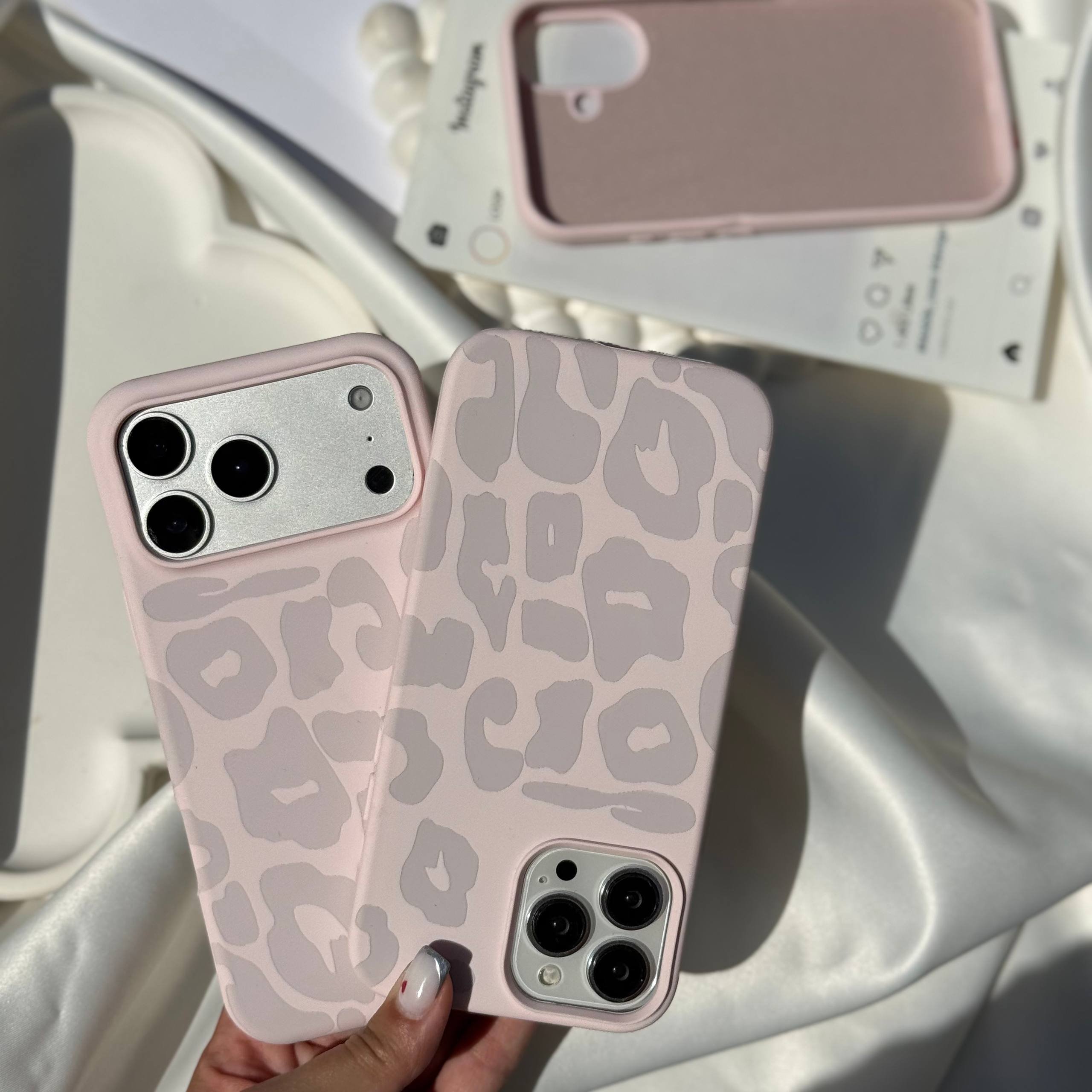 قاب گوشی leo pink silic سیلیکونی پلنگ صورتی