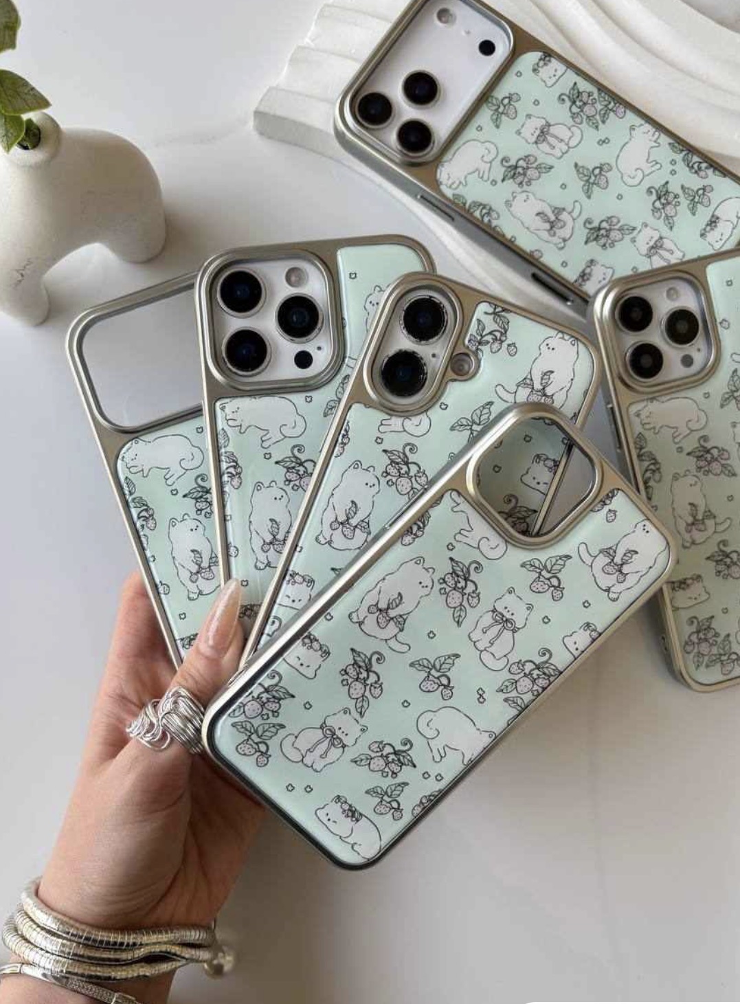 قاب گوشی گربه کروم
